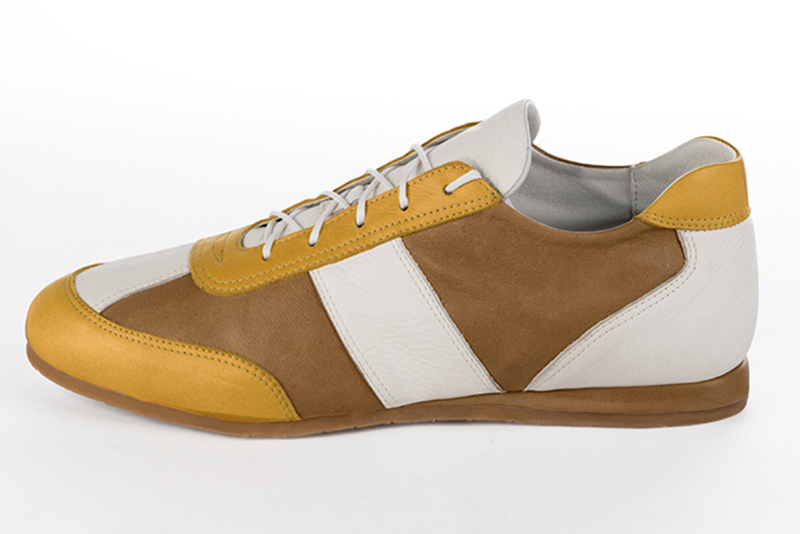 Mustard yellow, camel beige and off white three-tone dress sneakers for men. Round toe. Flat wedge soles. Profile view - Florence KOOIJMAN